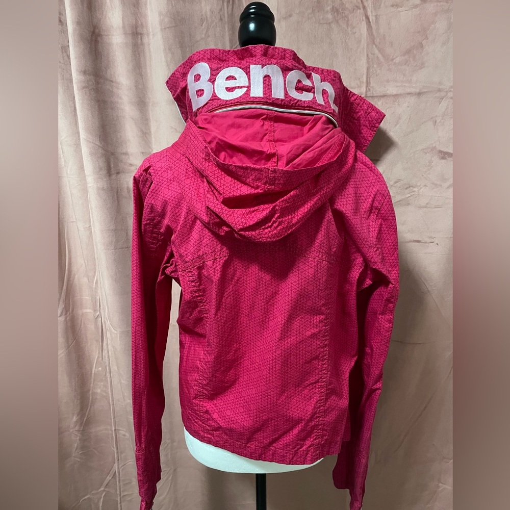 Bench Coat Size LG - Picture 2 of 6